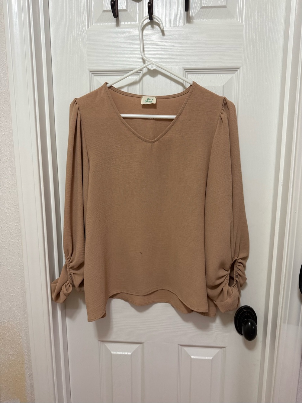 Neutral Tie-Sleeve V-Neck Blouse in Camel (has a small hole in the front!!)